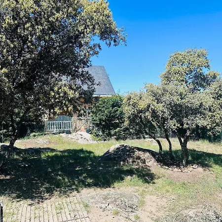Casa de Férias Casa Rustica En Paraje Natural El Espinar