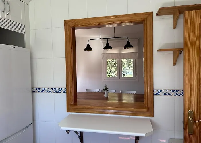 Casa Rustica En Paraje Natural 펜션 엘에스피나르