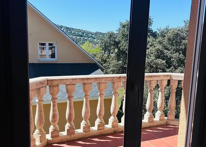 Casa Rustica En Paraje Natural 펜션 엘에스피나르